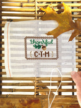 Load image into Gallery viewer, thankful acorn place card
